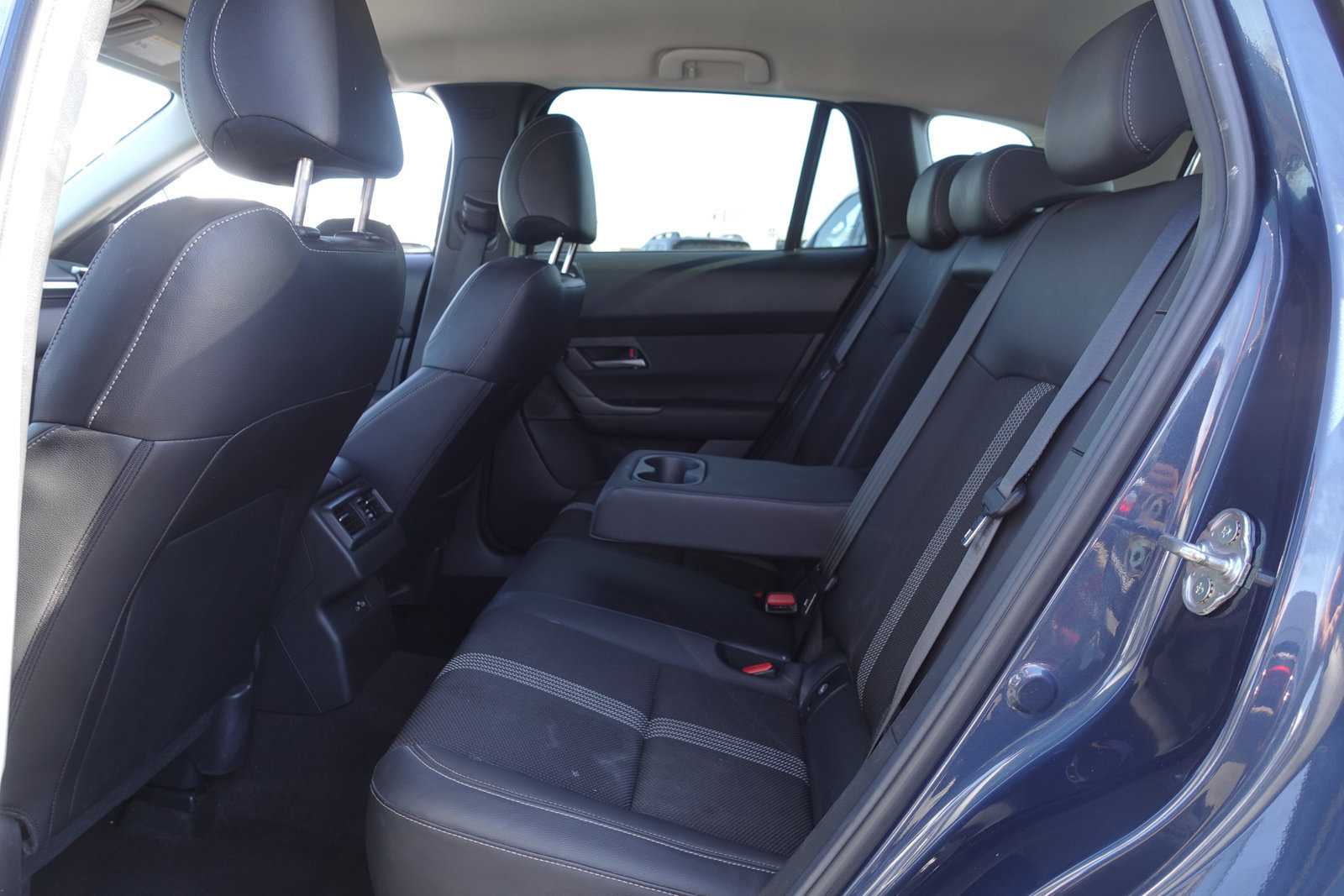Used 2025 MAZDA CX-50 AWD 2.5 S w/ Preferred Package image 14