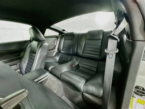 Used 2009 Ford Mustang GT Premium RWD image 24