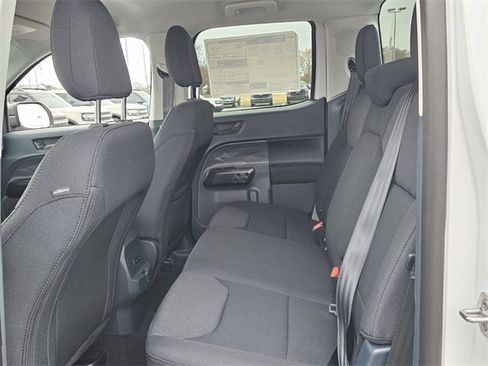 New 2025 Ford Maverick XL image 13