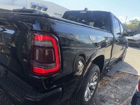Used 2021 RAM 1500 Laramie w/ Sport Appearance Package image 9