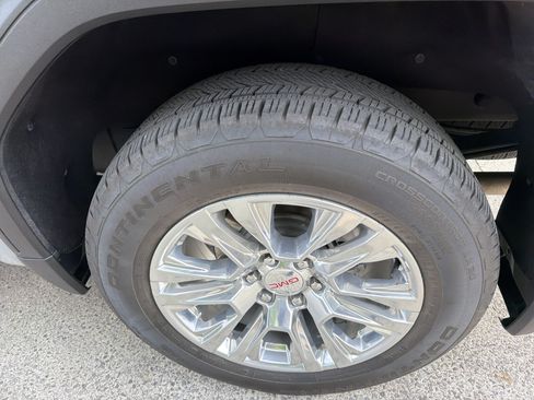 Used 2024 GMC Sierra 1500 Denali AWD/4WD image 25