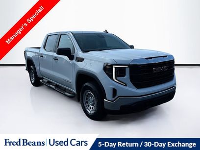 Certified 2024 GMC Sierra 1500 Pro w/ Convenience Package