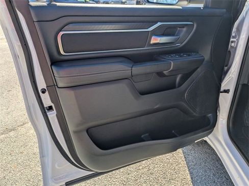 Used 2025 RAM 1500 Big Horn image 12