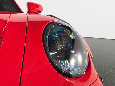 Used 2025 Porsche 911 GT3 RS RWD image 10