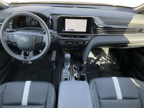 Certified 2025 Toyota Camry SE image 18