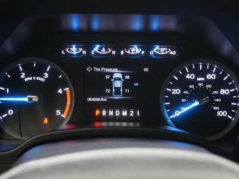 Used 2017 Ford F250 XLT w/ XLT Value Package AWD/4WD image 18