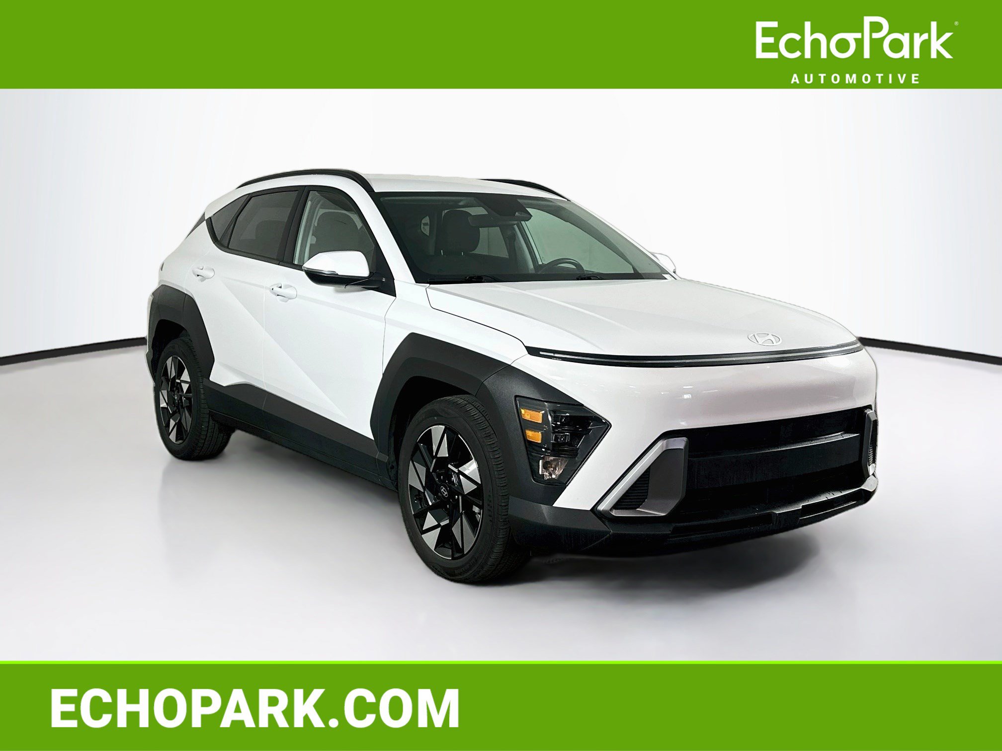 Used 2025 Hyundai Kona SEL FWD image 1