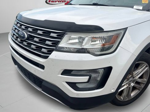 Used 2016 Ford Explorer Limited w/ Equipment Group 301A FWD image 30