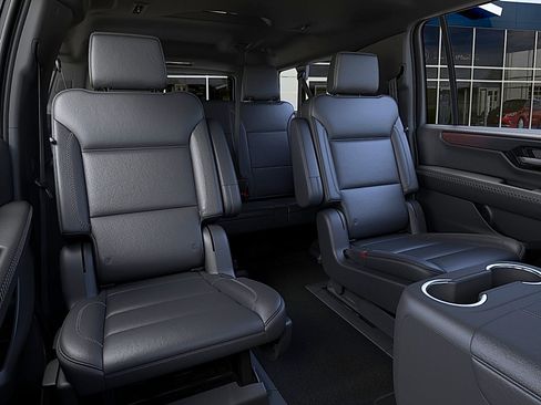 New 2026 GMC Yukon XL Denali w/ Denali Reserve Package AWD/4WD image 17