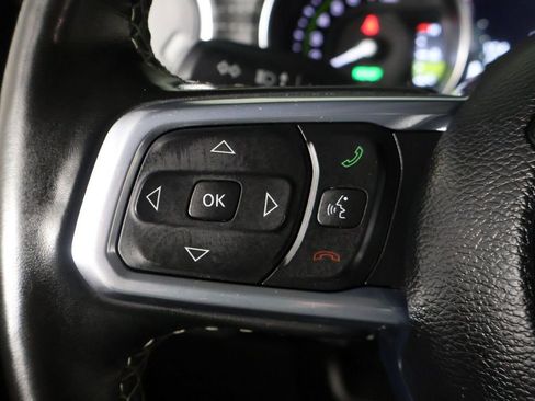 Used 2022 Jeep Wrangler Unlimited Sahara w/ Cold Weather Group AWD/4WD image 36
