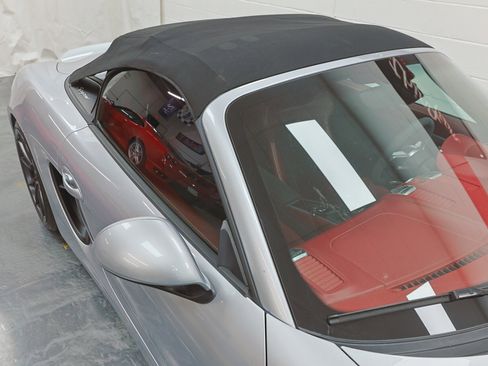 Used 2016 Porsche Boxster Spyder image 58