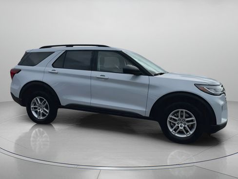 New 2026 Ford Explorer Active image 37