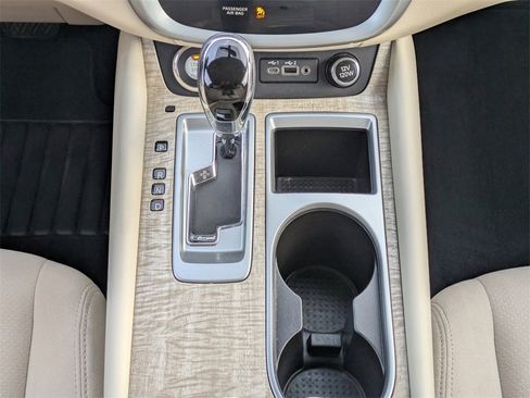 Used 2019 Nissan Murano SV image 21