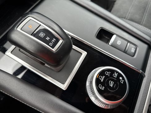 Used 2023 Mitsubishi Outlander SE FWD image 21