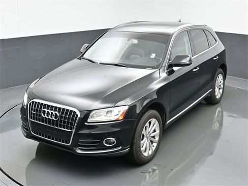 Used 2016 Audi Q5 2.0T Premium Plus w/ Technology Package image 39
