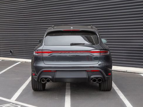 Certified 2026 Porsche Macan Turbo AWD/4WD image 6