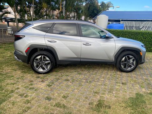 Used 2025 Hyundai Tucson SEL AWD/4WD image 8