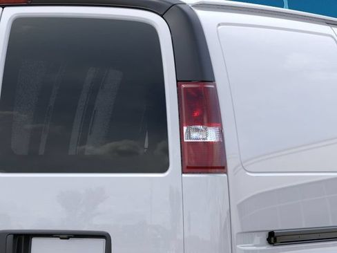 New 2026 Chevrolet Express 2500 w/ Driver Convenience Package RWD image 11