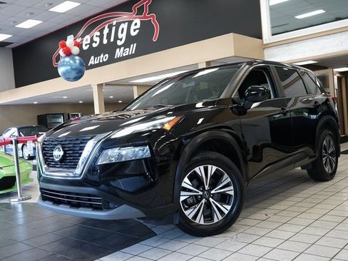 Used 2023 Nissan Rogue SV image 18