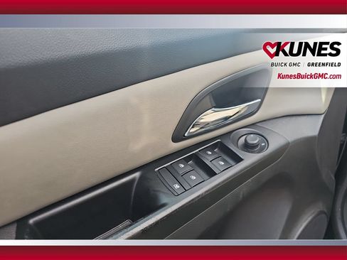 Used 2014 Chevrolet Cruze LT FWD image 14