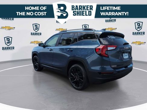 Used 2024 GMC Terrain SLE w/ Driver Convenience Package AWD/4WD image 6