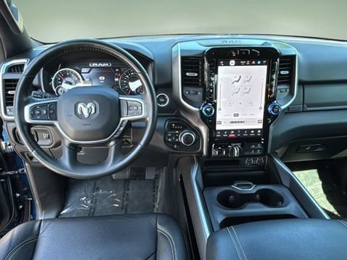 Used 2023 RAM 1500 Big Horn AWD/4WD image 10