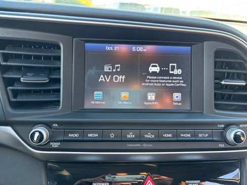 Used 2019 Hyundai Elantra SEL w/ Cargo Package image 29