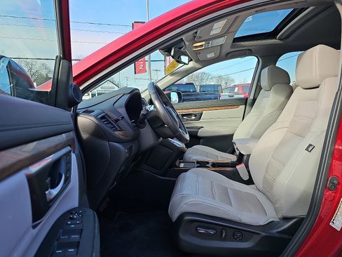 Used 2022 Honda CR-V Touring image 14
