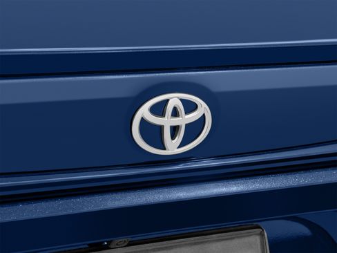 Used 2026 Toyota Corolla LE FWD image 52