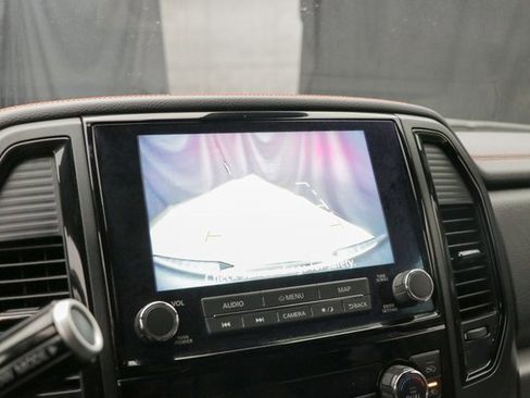 Used 2021 Nissan Titan PRO-4X w/ Pro-4x Utility Package image 31