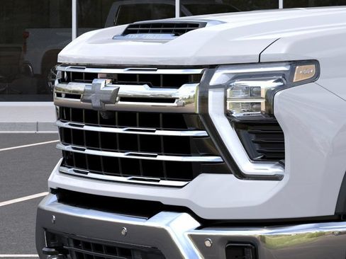 New 2026 Chevrolet Silverado 3500 LTZ w/ LTZ Plus Package AWD/4WD image 13