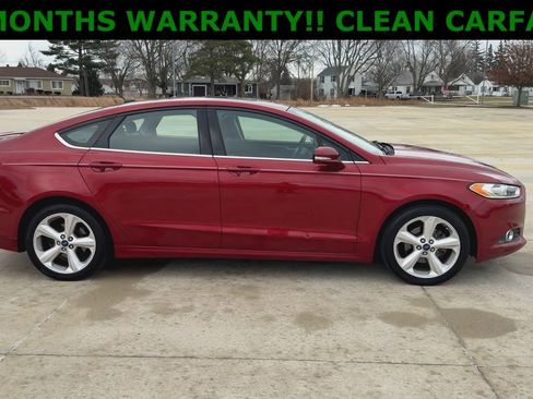Used 2015 Ford Fusion SE w/ Equipment Group 201A FWD image 9