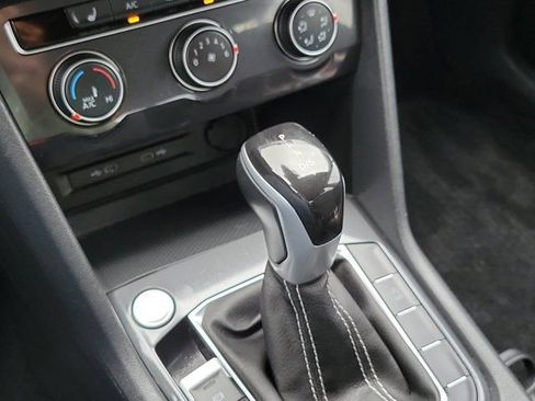 Used 2024 Volkswagen Tiguan S FWD image 28