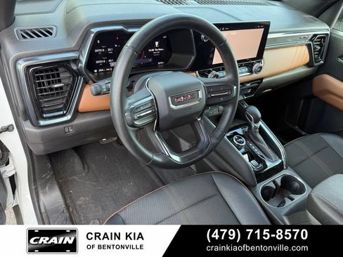 Used 2024 GMC Canyon AT4 AWD/4WD image 9