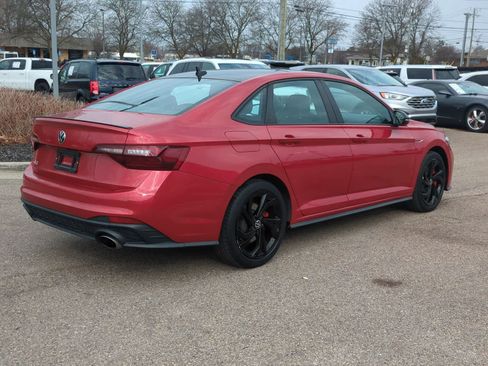 Used 2023 Volkswagen Jetta GLI Autobahn image 8