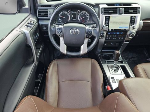 Used 2023 Toyota 4Runner Limited AWD/4WD image 4