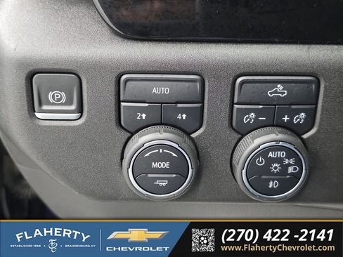 Used 2022 Chevrolet Silverado 1500 RST w/ Max Trailering Package AWD/4WD image 22