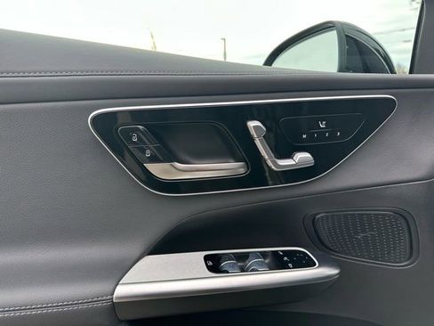 Certified 2025 Mercedes-Benz GLC 300 4MATIC image 13