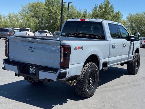 Used 2026 Ford F350 Lariat AWD/4WD image 9