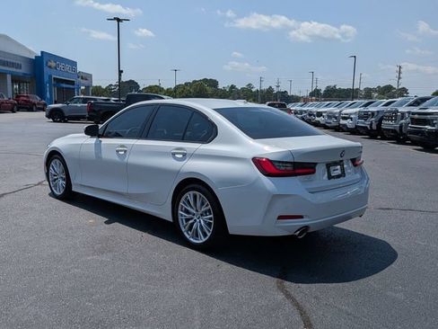 Used 2023 BMW 330i Sedan w/ Driving Assistance Package RWD image 5
