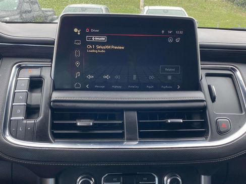 Used 2022 GMC Yukon SLT w/ SLT Luxury Package image 26