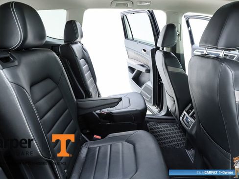 Used 2023 Volkswagen Atlas SEL Premium image 38