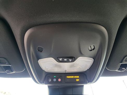 New 2025 Chevrolet Colorado LT image 25