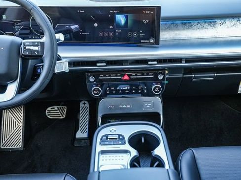 New 2026 Hyundai Ioniq 9 Calligraphy AWD/4WD image 16
