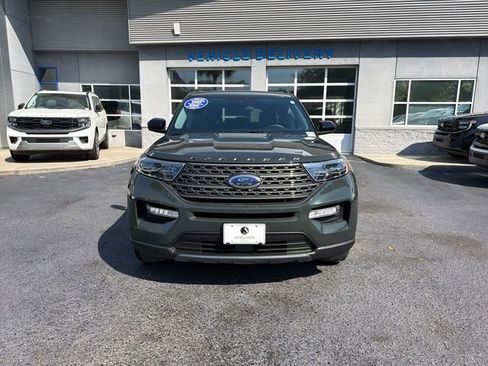 Used 2023 Ford Explorer XLT w/ Equipment Group 202A image 3