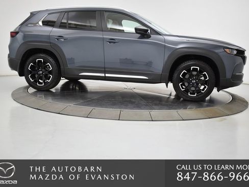 Used 2025 MAZDA CX-50 Meridian Edition w/ Apex Package image 10