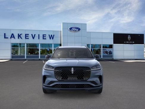 New 2026 Lincoln Aviator Reserve image 6