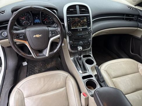 Used 2014 Chevrolet Malibu LT FWD image 19