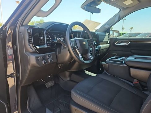 Used 2024 Chevrolet Silverado 1500 LT w/ Protection Package AWD/4WD image 14