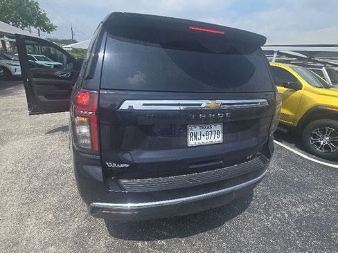 Used 2022 Chevrolet Tahoe LT w/ Luxury Package RWD image 8